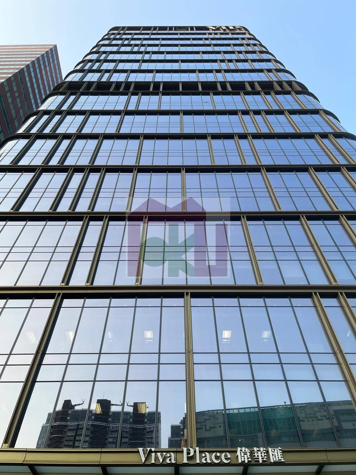 Viva Place - Wong Chuk Hang Office for Rent | Moku Property